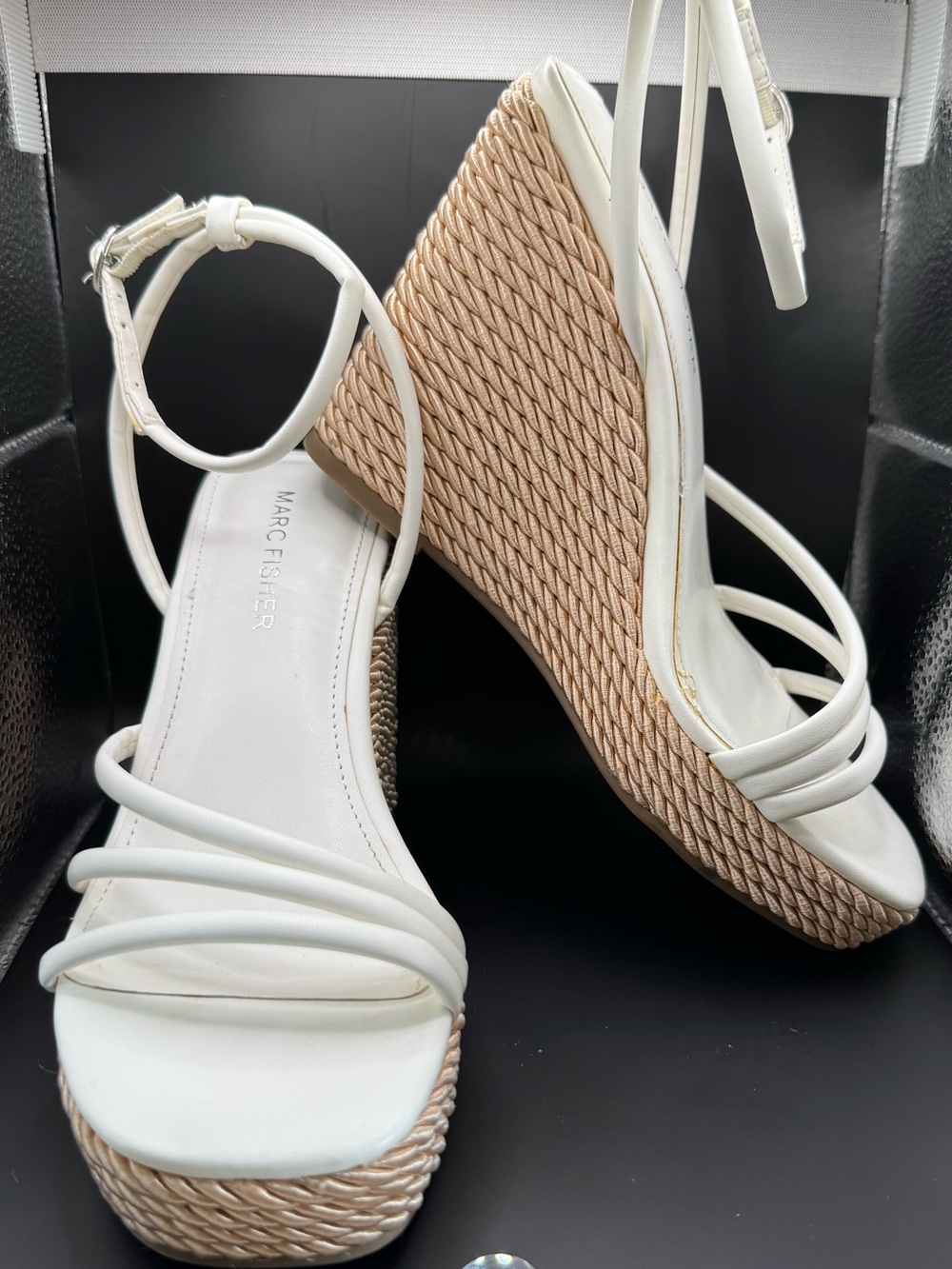Marc Fisher White Espadrille Platform Wedge Sandals Size 6.5